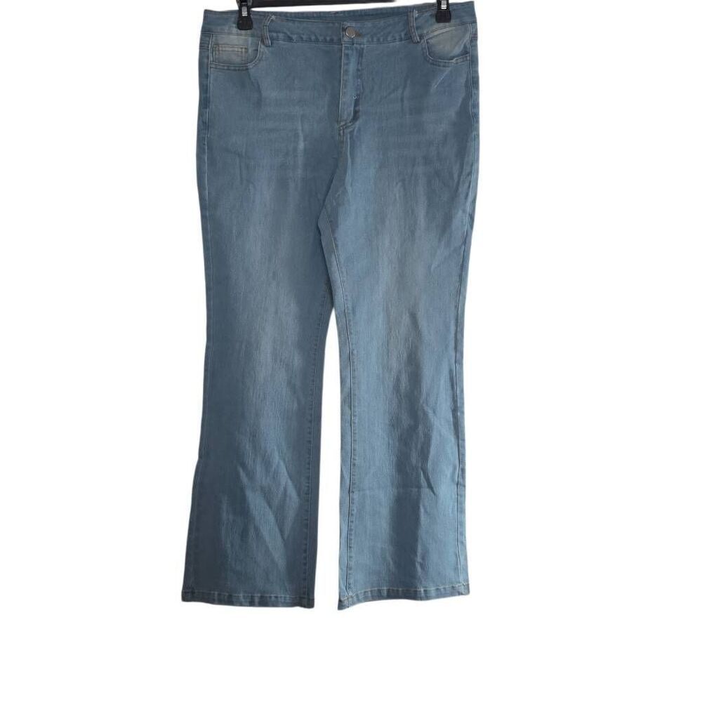 Women's Size XL Light Blue Relaxed Jeans